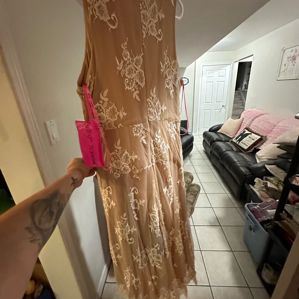 Betsey Johnson Tan Floral Lace Maxi Dress